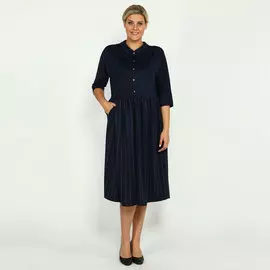 Платье с пуговицами и воротником