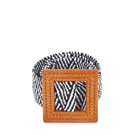 Плетеный ремень с квадратной пряжкой