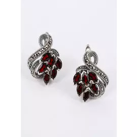 Серьги из серебра "Гранатовый изыск"