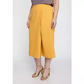 Шорты-бермуды на резинке однотонные