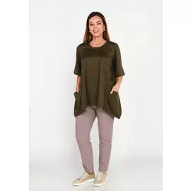 Туника расклешенная с накладными карманами