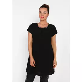 Туника с коротким рукавом и украшением