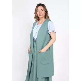 Жилет однотонный с карманами