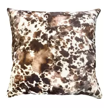 Декоративная подушка Корова 40x40 см цвет коричневый
