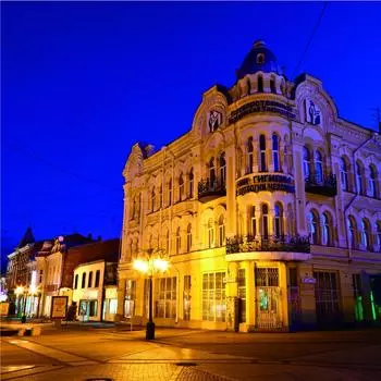 Фотообои флизелиновые «Самара» 200х200 cм