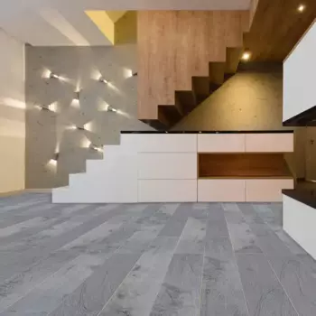 Ламинат «Дуб Лакруа» 33 класс толщина 10 мм с фаской 1.975 м