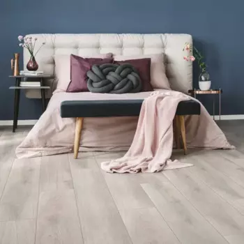 Ламинат Селигер 33 класс толщина 8 мм WP24 с фаской 2.005 м