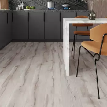 Ламинат водостойкий Дуб Енисей 33 класс 4 фаски толщина 10 мм 1.596 м