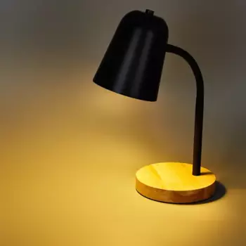 Лампа настольная Camelion KD-434 C02 Е27 цвет черный