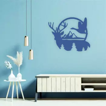 Настенное панно "Олень в лесу" дерево 33x43 см