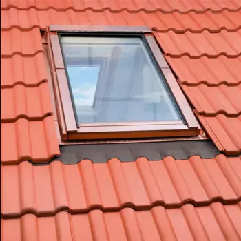 Оклад для окна Fakro EZV для FTP (CH) 94x140 см коричневый