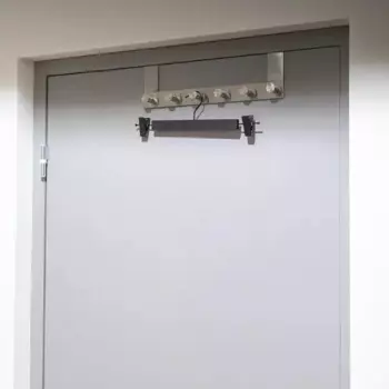 Плечики с зажимом Spaceo 34 см дерево с покрытием soft touch цвет чёрный