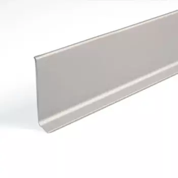 Плинтус напольный высота 60 мм, длина 2.5 м