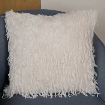 Подушка Перья 45x45 см цвет кремовый