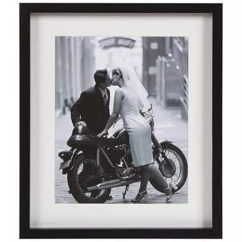 Постер в раме 33х40 см «Bride and Groom»