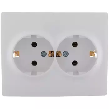 Розетка двойная Lezard Karina с заземлением цвет белый