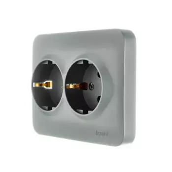 Розетка двойная встраиваемая Lezard Asti с заземлением цвет кремовый