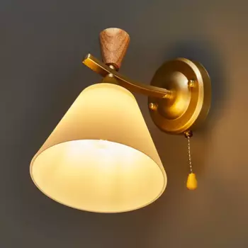 Светильник настенный бра Comfi 8152/1W 1 лампа 3 м цвет золотистый