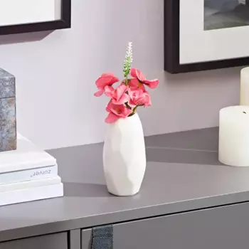 Ваза Candy 2 керамика белая 12.5 см