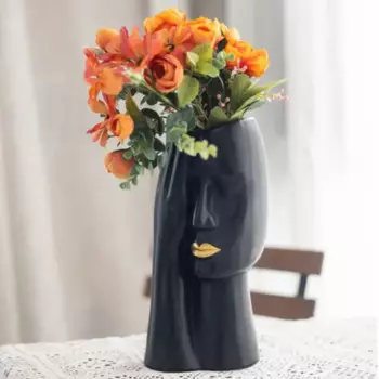 Ваза Лицо с розой керамика цвет черный 29 см