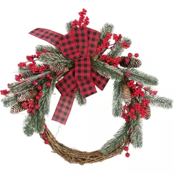 Венок рождественский с ягодами и бантом 45 см
