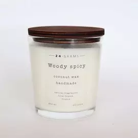 24.GRAMS Ароматическая свеча с ароматом Древесно-пряный