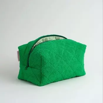 ADELE FOR YOU Косметичка махровая