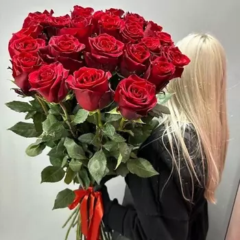 ANANAS FLOWERS Монобукет из красных роз 120см