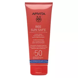 АПИВИТА БИ САН СЭЙФ Солнцезащитное свежее увлажняющее молочко для лица и тела SPF50