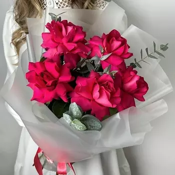 ART FLORA Букет из 5 французских роз эвкалипта 13