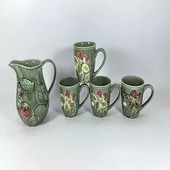 ARYA HOME COLLECTION Набор для напитков 4 кружки и кувшин Strawberry