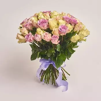 AZALIANOW ЦВЕТЫ. ПОДАРКИ. ДЕКОР Букет 51 разноцветной розы