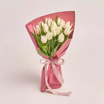 AZALIANOW ЦВЕТЫ. ПОДАРКИ. ДЕКОР Букет из 15 белых тюльпанов