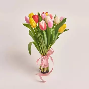 AZALIANOW ЦВЕТЫ. ПОДАРКИ. ДЕКОР Букет из 15 разноцветных тюльпанов