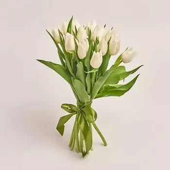 AZALIANOW ЦВЕТЫ. ПОДАРКИ. ДЕКОР Букет из 15 тюльпанов белого цвета