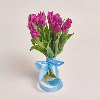 AZALIANOW ЦВЕТЫ. ПОДАРКИ. ДЕКОР Букет из 15 фиолетовых тюльпанов