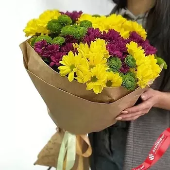 AZALIANOW ЦВЕТЫ. ПОДАРКИ. ДЕКОР Букет из 15 кустовых хризантем в крафте