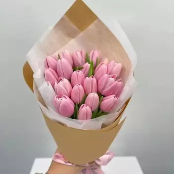 AZALIANOW ЦВЕТЫ. ПОДАРКИ. ДЕКОР Букет из 25 розовых тюльпанов