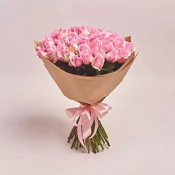 AZALIANOW ЦВЕТЫ. ПОДАРКИ. ДЕКОР Букет из 51 розовой розы в крафте