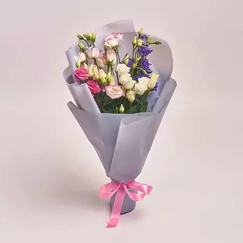 AZALIANOW ЦВЕТЫ. ПОДАРКИ. ДЕКОР Букет из 5 лизиантусов микс в сиреневой пленке