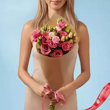 AZALIANOW ЦВЕТЫ. ПОДАРКИ. ДЕКОР Букет из 5 розовых лизиантусов в крафте