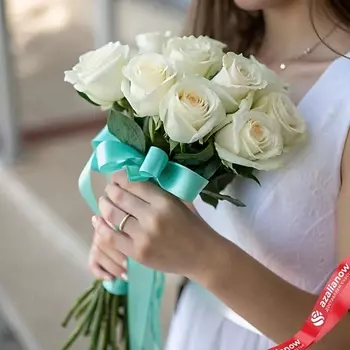 AZALIANOW ЦВЕТЫ. ПОДАРКИ. ДЕКОР Нежный букет из 9 белых роз 40 см