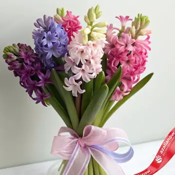 AZALIANOW ЦВЕТЫ. ПОДАРКИ. ДЕКОР Яркий весенний букет из 7 разноцветных гиацинтов