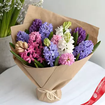 AZALIANOW ЦВЕТЫ. ПОДАРКИ. ДЕКОР Яркий весенний букет из 11 разноцветных гиацинтов в крафте