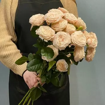 АЗАЛИЯ FLOWER PUB Букет кустовых роз