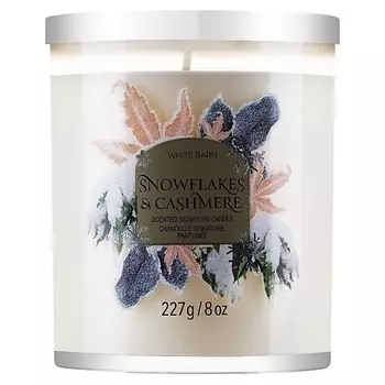 BATH & BODY WORKS Свеча ароматическая Snowflakes & Cashmere Scented Candle