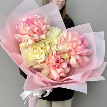 БАЗАЦВЕТОВ24.РУ ВАУ букет из французских роз