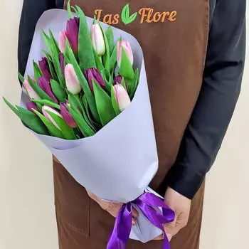 Букет "Лея" (15 тюльпанов)