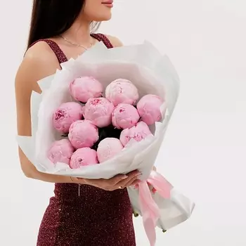 БУКЕТНАЯ ЛАВКА 11 пионов