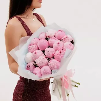 БУКЕТНАЯ ЛАВКА 19 пионов